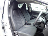 フロントシート、状態良好で安心です。大きな汚れもなく安心です