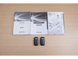 取扱説明書、メンテナンスノート完備。スマートキーは2個となります♪