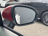 後側方車両検知が装備されているので車線変更時も安心です。