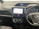 ウインカー操作を行わずに車線を逸脱する可能性がある場合に警報でお知らせするLDA(レーンデパーチャーアラート)付!