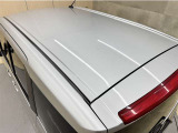 &rdquo;屋根の状態もしっかり確認出来ます。トヨタ中古車「まるごとクリーニング」でピカピカです。&rdquo;