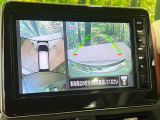 【アラウンドビューモニター】専用のカメラにより、上から見下ろしたような視点で360度クルマの周囲を確認することができます☆死角部分も確認しやすく、狭い場所での切り返しや駐車もスムーズに行えます。