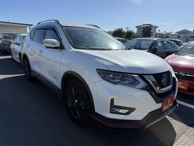 エクストレイル 2.0 20Xi ハイブリッド 禁煙車 純正9インチナビ フルセグTV