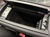 ETCはグローブボックス内に取り付けてありますので邪魔になりません。
