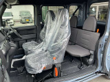◆助手席側からの写真です◆ 販売から購入後のアフターフォローまでお車のことなら私達にお任せ下さい!皆様のお越しお待ちしております