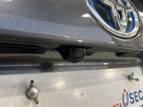 車庫入れもお任せのバックカメラが付いて、後方確認もラクラク♪安全に車庫入れも可能です。便利な機能ですが、バックカメラを過信せず、目視もお忘れなく。