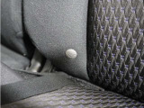 ◆ISOFIX◆シートベルトいらずでチャイルドシートと固定金具を連結するだけでガッチリ固定できます。