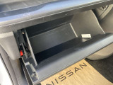 車検証入れや小物も入ります!