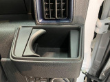 品質には自信があります!ハッピーの品質・キレイなお車をお届けさせていただきたい!そんな気持ちでキレイに仕上げております。フロアマットなどの清掃はもちろん、シート下なども徹底的に清掃しております。