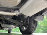 お車を安心してお乗りいただく為には、足回りの定期点検が欠かせません。サービスサポート(有償保証)では無料点検もご提供しており、安心のカーライフをお過ごしいただけるサポート体制が整っています。