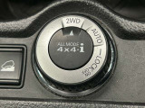 【切り替え式4WD】エンジン回転中にスイッチを回して切り替え完了!舗装路などの街乗りには「2WD」、滑りやすい舗装路などには「AUTO」、雪道などの未舗装路には「4WD」に切り替えて走行が可能です♪