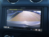 バックカメラ映像をナビ画面に表示しています。駐車時の後方確認に役立ちます。