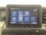 ドライブの必需品。見やすい・使いやすいHonda純正のメモリーナビを搭載。Bluetooth機能もついているのでお持ちのスマートフォンと連携させて、さらに便利に利用が可能です。