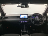 【前方視界】開放的な前方視界!運転がしやすく疲れにくいです♪窓が大きく、見通しがとっても良いおクルマですよ♪