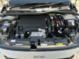 1.2L PureTech ガソリンターボエンジン ストップ&スタートシステム(アイドリングストップ)装備 市街地から高速道路まで走りを楽しめます!