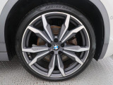 BMWならではの卓越した走りを支えるホイールと足回りです!