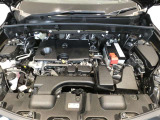 車にとって大切な部分のエンジンルームもきれいにクリーニング済みで安心です♪