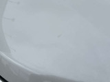 ボンネットにタッチアップ跡があります。