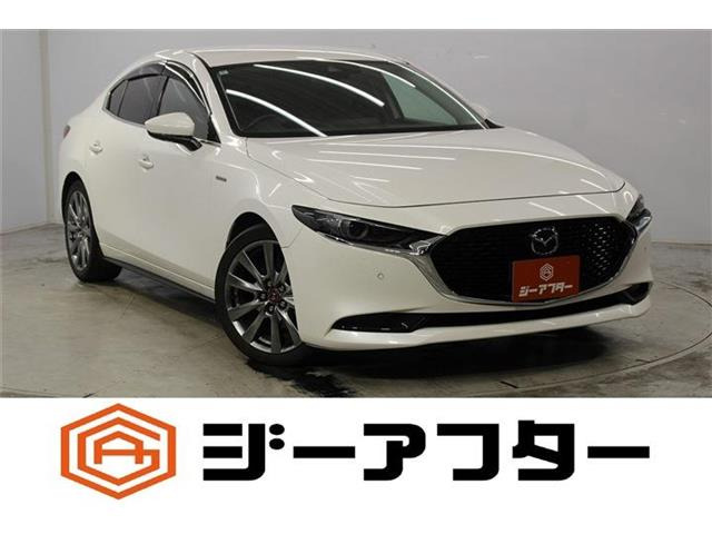 MAZDA3セダン 1.8 XD 100周年特別記念車 禁煙車 純正8.8インチナビ フルセグ