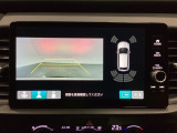 バックでの車庫入れも安心です! リアカメラが付いているバックモニター付のナビを装備しております。バンパーについているソナーや、操作線もついており距離感も画面から確認できます。