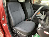 ゆとりある広々とした車内空間は、ドライブを始め買い物やレジャーなど、幅広く活躍します。一人でもみんなとでもお出かけを楽しみましょう!