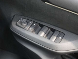 パワーウインドウを装備しております!後席ウインドゥの閉め忘れも運転席で解決できます♪