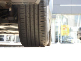 【右後タイヤ状態】 タイヤにつきましては車検対応状態に満たない場合、弊社にて交換して納車させていただきますのでご安心下さい。