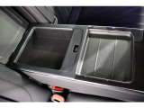 お気軽にお問い合わせください。Tel:075-325-0440 Mobile:070-2313-8676  中古車担当:時女まで