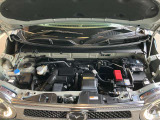 メンテナンスの行き届いた綺麗なエンジンです。お車への愛情が伺えますね。 走行距離もまだまだ少ないので、これから先も長くお乗り頂けますよ☆