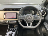 展示場に無いお車でも、全国の日産ディーラーの車が店内で検索できます。(GET-U検索システム) また日産ディーラーなのでもちろん新車のご相談も承ります。