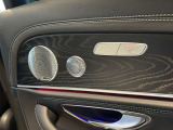 パワーシートの操作は、スイッチがシートの形状をしておりますので、ダイレクトに調節が可能でございます。