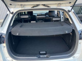 日常の使用に十分な広さの荷室です♪簡単な操作でシートアレンジもできます♪