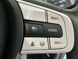 【アダプティブ・クルーズ・コントロール】予め設定した車速内でクルマが自動的に加減速。 前走車との適切な車間距離を維持しながら追従走行し、高速道路でのドライバーの疲労を軽減してくれる嬉しい機能付♪