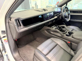 お車でお越しの方は、新御堂筋に面しておりアクセスが便利です。新名神「箕面とどろみIC」や名神「吹田IC」など、各方面の主要道路からスムーズにご来店いただける、お車でもアクセスしやすい好立地です。
