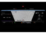 フル液晶メーターはナビゲーション機能と連動して、メーター内に地図画面を表示することも可能です。