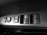 車が気になられましたらお電話かメールでお問い合わせください。他のお客様と商談が重なる場合が増えて来てますので事前にご確認ください。