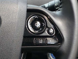 レーンディパーチャーアラートを装備しております!車線または走路からの逸脱の可能性を警告、走路からの逸脱を避けるためのハンドル操作の一部を支援する機能です☆詳しくはスタッフにお尋ねください(^^♪