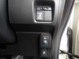 車が気になられましたらお電話かメールでお問い合わせください。他のお客様と商談が重なる場合が増えて来てますので事前にご確認ください。