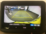 バックモニター付きで、車庫入れやバック時の後方確認をサポート。