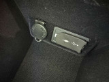 シガーソケット用の充電器が使用可能です!