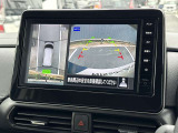 空から車を見たような「アラウンドビューモニター」!車の周りが一目で確認できるので、小さなお子様や障害物があっても安心して乗ることができます。