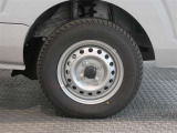 R8年式夏タイヤ145/80R12 80/78N LTヨコハマ製です。