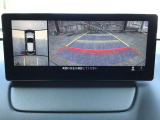 全方位モニター付きです。車庫入れ駐車も安心ですね☆