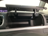 豊富に在庫を取り揃えています!軽自動車からミニバン、セダン、SUV、話題のハイブリッド車など続々入荷しております♪