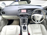 V40 T3 インスクリプション 