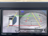 < アラウンドビューモニター >前後左右にカメラがついているので、狭い道での確認や車庫入れが苦手な方もラクラクです!