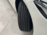 タイヤサイズは215/55R17!残り溝は6ミリ程度です!
