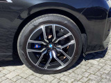 Mie Chuo BMW では全国のお客様に正規ディーラー認定中古車をお届けいたします。お気軽にお問い合わせ下さい!お待ち致しております。【 MieChuoBMW 電話059-238-2288 】