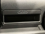 【カードホルダー】各種カードの収納に