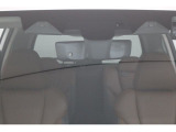アイサイトのカメラが運転をサポートします